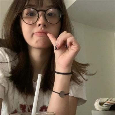 重生校花追不停!我靠系统逆袭